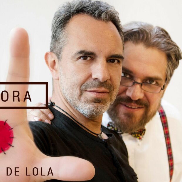LOS AMANTES DE LOLA