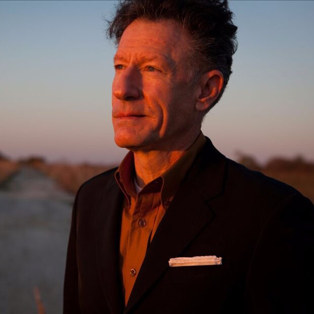 Lyle Lovett