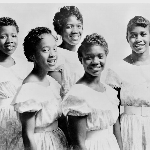 THE BOBBETTES